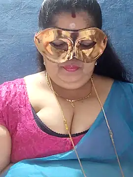 Snapshot of tamilthanushri chatting on October 26, 2025, 9:10 am tamilthanushri online show from October 26, 2025, 9:10 am