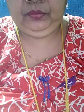 Snapshot of tamilthanushri chatting on November 14, 2025, 6:11 pm tamilthanushri online show from November 14, 2025, 6:11 pm