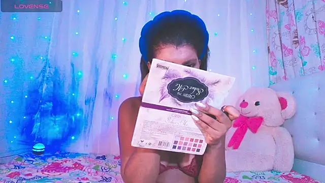 Snapshot of ivonjoness chatting on November 19, 2025, 2:55 am ivonjoness online show from November 19, 2025, 2:55 am