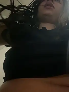 mysteriousgirl20 online show from June 5, 2026, 3:11 am
