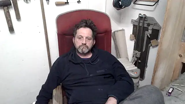 Vernalot 76 online show from February 14, 2025, 7:02 pm