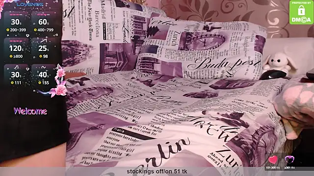 Snapshot of _M_i_a___ chatting on March 2, 2025, 2:47 pm  M i a    online show from March 2, 2025, 2:47 pm
