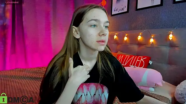 Lesi Moonie01 online show from December 23, 2025, 9:30 am