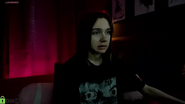 Snapshot of Lesi_Moonie01 chatting on June 30, 2026, 9:31 am Lesi Moonie01 online show from June 30, 2026, 9:31 am