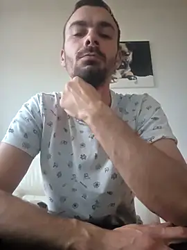 Snapshot of Bigone_Cro chatting on November 16, 2025, 2:22 pm Bigone Cro online show from November 16, 2025, 2:22 pm