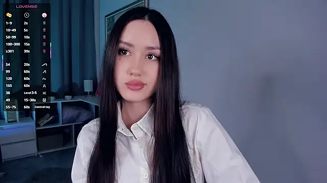 Snapshot of SawakoMio chatting on March 17, 2025, 8:18 am SawakoMio online show from March 17, 2025, 8:18 am