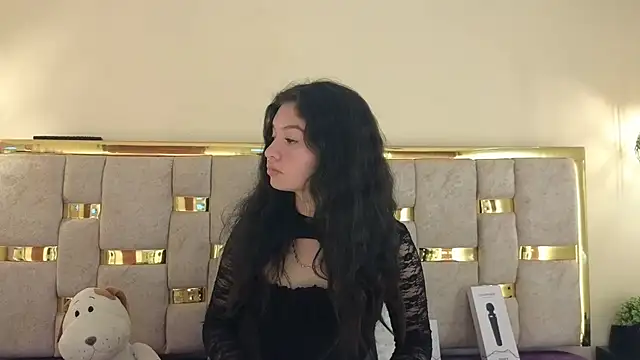 lilimini032 online show from February 14, 2026, 7:58 pm