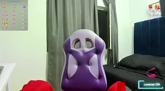 Snapshot of Angela_saenx2 chatting on February 12, 2025, 10:48 pm Angela saenx2 online show from February 12, 2025, 10:48 pm