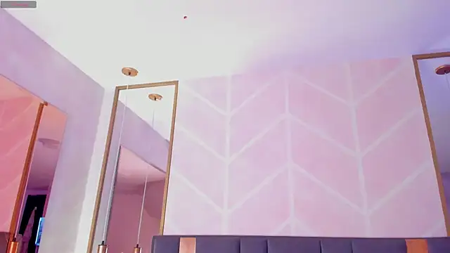 GabyPetit online show from February 10, 2026, 7:57 pm