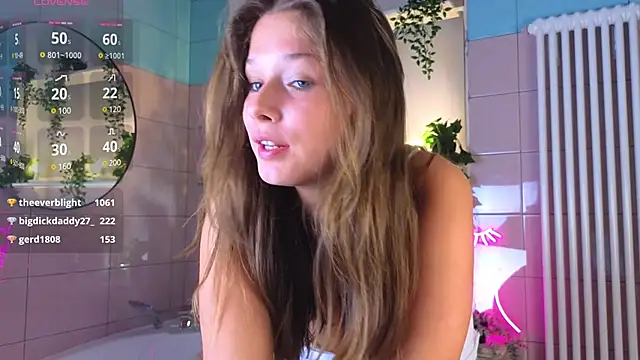 Snapshot of _Katie_Dierse chatting on March 20, 2025, 5:04 pm Katie Dierse online show from March 20, 2025, 5:04 pm