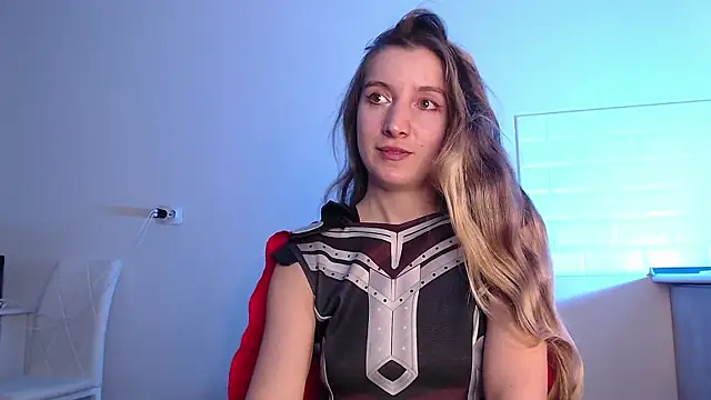 Eva Hailey  online show from April 18, 2026, 4:26 am