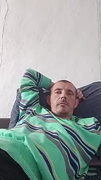 Snapshot of MachoXRallph chatting on October 28, 2025, 10:14 am MachoXRallph online show from October 28, 2025, 10:14 am