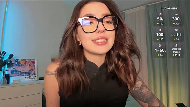 Snapshot of Oh_My_Dianee chatting on November 24, 2025, 7:19 am Oh My Dianee online show from November 24, 2025, 7:19 am