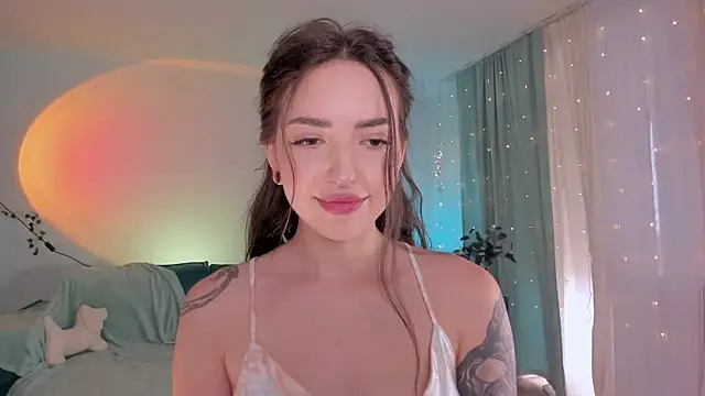 Snapshot of Oh_My_Dianee chatting on July 8, 2026, 7:09 am Oh My Dianee online show from July 8, 2026, 7:09 am