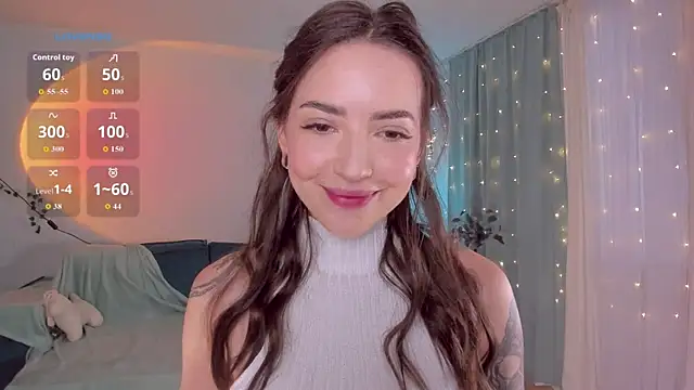 Snapshot of Oh_My_Dianee chatting on July 18, 2026, 7:28 am Oh My Dianee online show from July 18, 2026, 7:28 am