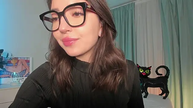 Snapshot of Oh_My_Dianee chatting on October 31, 2025, 7:16 am Oh My Dianee online show from October 31, 2025, 7:16 am