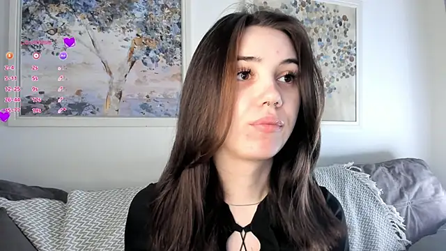 Snapshot of GillianDowdey chatting on March 7, 2025, 1:31 am GillianDowdey online show from March 7, 2025, 1:31 am