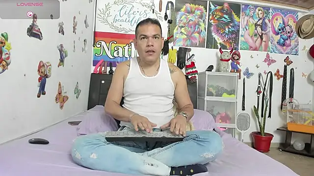 Snapshot of nathan_sanchez chatting on November 29, 2025, 5:07 am nathan sanchez online show from November 29, 2025, 5:07 am