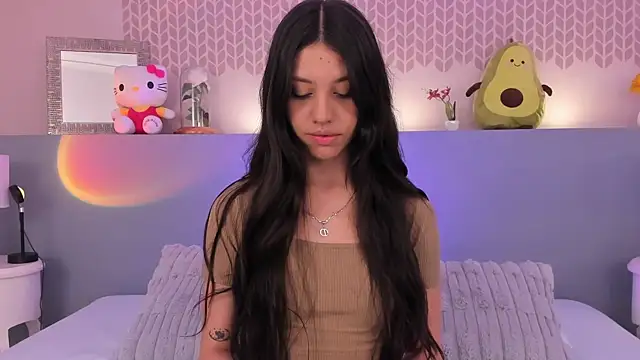 CheryelFox online show from April 14, 2026, 9:31 pm