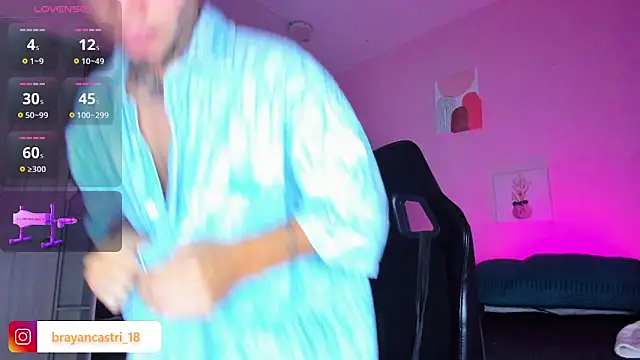 Snapshot of Ian_Castillo_ chatting on November 8, 2025, 11:14 am Ian Castillo online show from November 8, 2025, 11:14 am