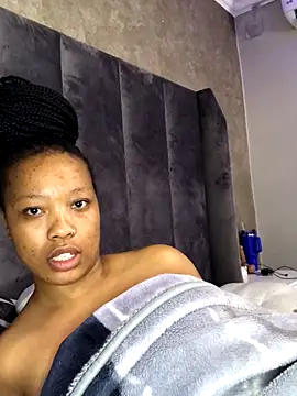 SZA Doja online show from December 3, 2025, 3:07 am