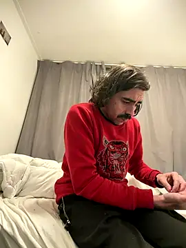 wolfwhite95 online show from November 16, 2025, 11:08 pm