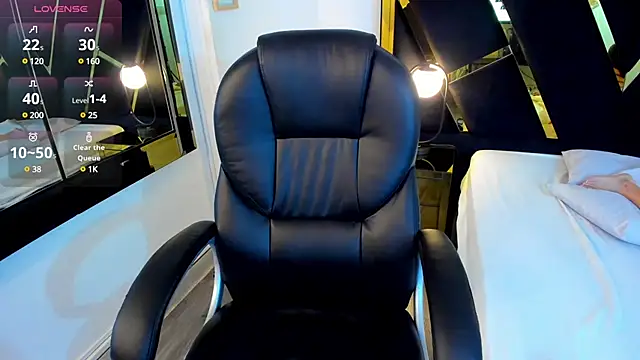 Snapshot of ninfomaria_ chatting on February 6, 2025, 12:11 am ninfomaria online show from February 6, 2025, 12:11 am