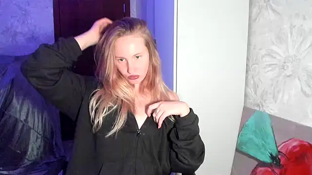 Snapshot of saint_cat25 chatting on September 29, 2025, 5:18 pm saint cat25 online show from September 29, 2025, 5:18 pm