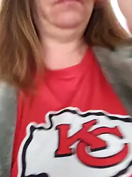 Snapshot of MsShelby40 chatting on January 26, 2025, 6:16 pm MsShelby40 online show from January 26, 2025, 6:16 pm