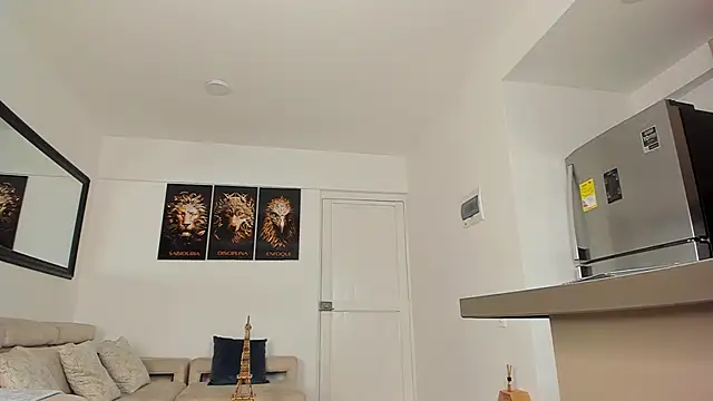 Snapshot of smit_hot_sr chatting on March 13, 2025, 6:26 am smit hot sr online show from March 13, 2025, 6:26 am