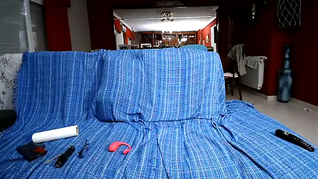 Snapshot of maduroguapo chatting on September 17, 2025, 8:33 pm maduroguapo online show from September 17, 2025, 8:33 pm