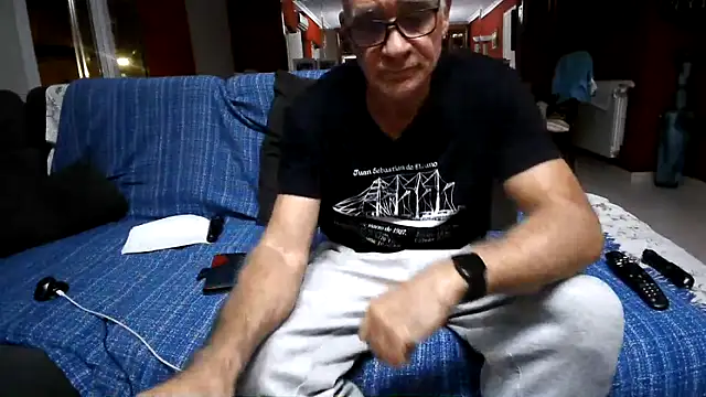 Snapshot of maduroguapo chatting on September 27, 2025, 9:21 pm maduroguapo online show from September 27, 2025, 9:21 pm