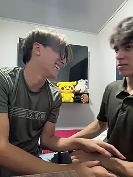 Alex and Fabian online show from May 26, 2026, 5:27 am