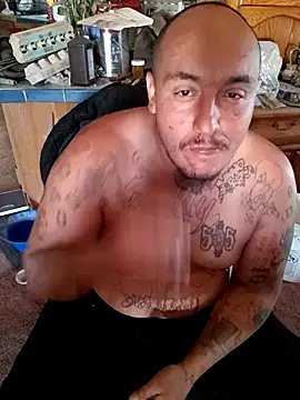 wilsons12 online show from November 12, 2025, 7:40 pm