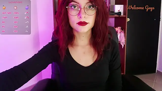 Snapshot of Celeste_Ford_18 chatting on November 15, 2025, 9:08 pm Celeste Ford 18 online show from November 15, 2025, 9:08 pm