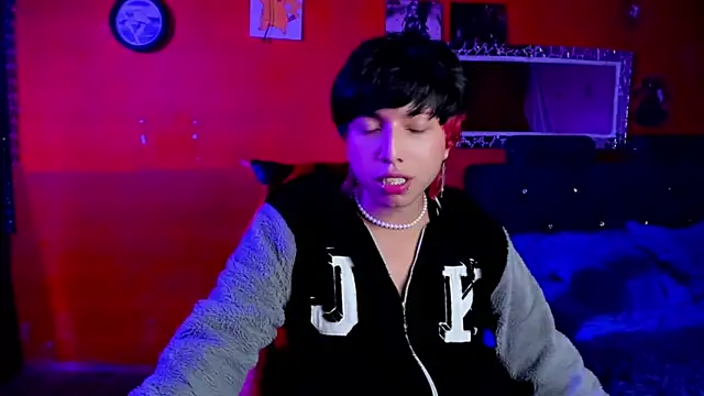 Snapshot of AnggelONfiree chatting on March 4, 2025, 8:57 am AnggelONfiree online show from March 4, 2025, 8:57 am