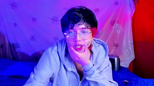 Snapshot of AnggelONfiree chatting on February 16, 2025, 9:15 am AnggelONfiree online show from February 16, 2025, 9:15 am