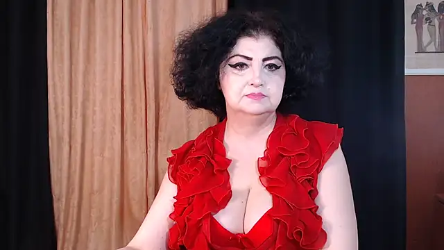 Snapshot of _MissJ_ chatting on December 14, 2025, 8:31 am MissJ online show from December 14, 2025, 8:31 am