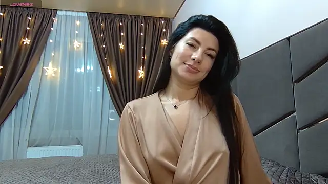 NessyStar online show from December 4, 2025, 4:06 pm