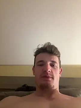 krov online show from February 1, 2025, 10:01 pm