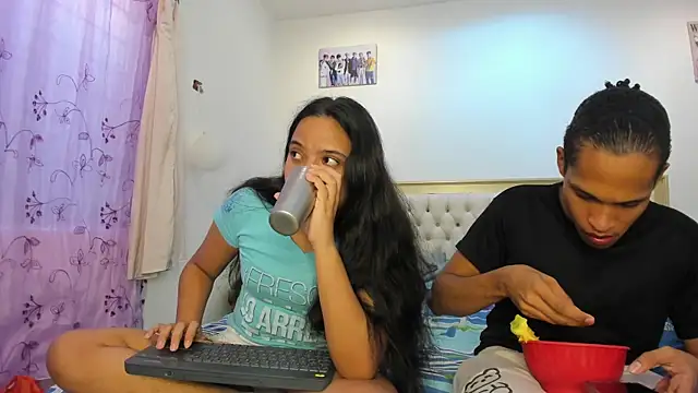 fenixonfire  online show from January 14, 2025, 8:48 pm