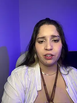 Snapshot of valentina_jonnes1 chatting on April 29, 2026, 6:06 am valentina jonnes1 online show from April 29, 2026, 6:06 am