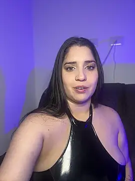 valentina jonnes1 online show from December 18, 2025, 3:11 am