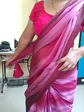 Snapshot of PayalSharmahot143 chatting on June 21, 2026, 2:39 am PayalSharmahot143 online show from June 21, 2026, 2:39 am