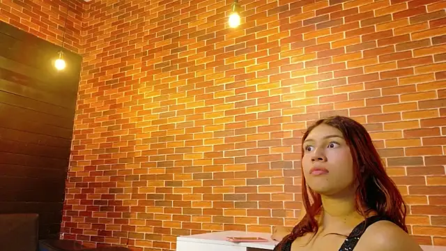 Snapshot of Annyeli chatting on December 1, 2025, 11:33 am Annyeli online show from December 1, 2025, 11:33 am