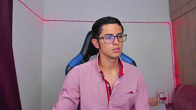 Ethan Sai    online show from December 4, 2024, 1:08 am