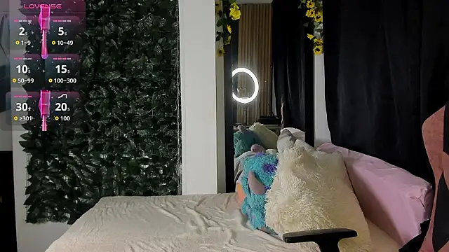 Snapshot of karla_charloby chatting on February 10, 2026, 9:03 pm karla charloby online show from February 10, 2026, 9:03 pm