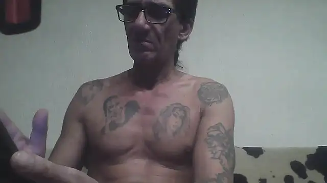 Snapshot of Zgodanilep chatting on November 15, 2025, 2:54 pm Zgodanilep online show from November 15, 2025, 2:54 pm