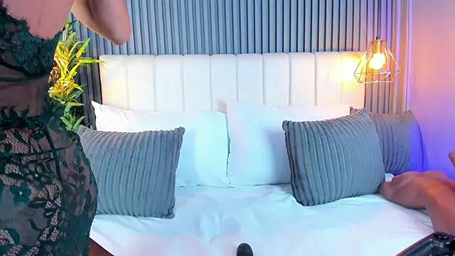 Snapshot of LinaGlam chatting on October 24, 2025, 10:31 pm LinaGlam online show from October 24, 2025, 10:31 pm