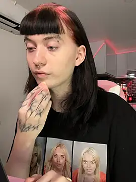 Vailyreb  online show from April 3, 2026, 3:02 am